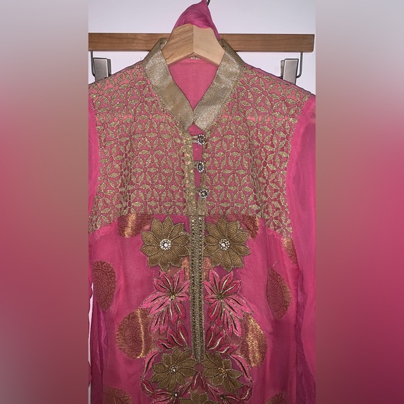 Indian Punjabi Suit 3 Piece Set - Picture 2 of 5